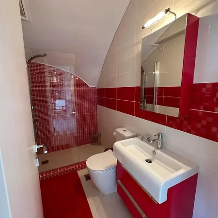 Navy View * PalaiónTsiflíkion