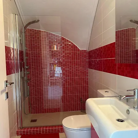 Navy View PalaiónTsiflíkion