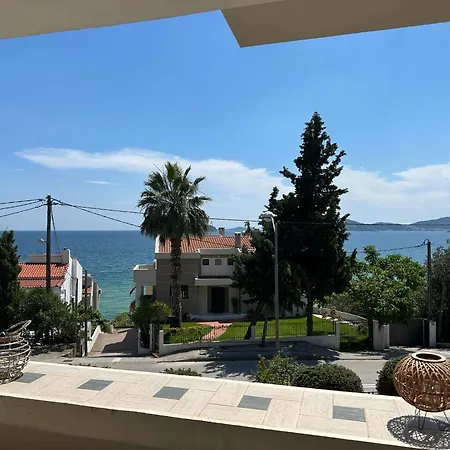 Navy View Villa Palaiontsiflikion