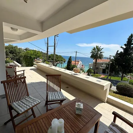Villa Navy View