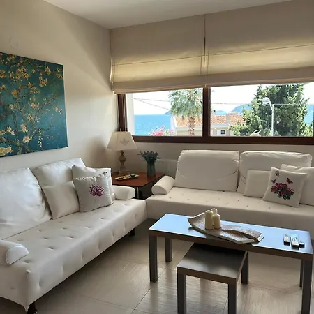 Villa Navy View