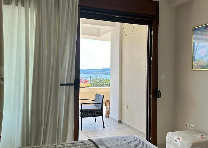 Villa Navy View PalaiónTsiflíkion